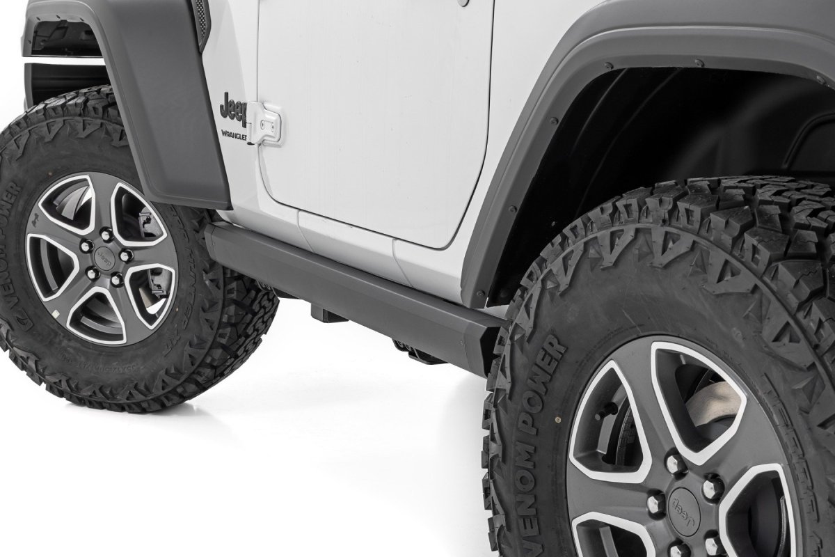 Jeep Wrangler Power Running Boards - Rough Country - Dual Electric Motor - '18-'25